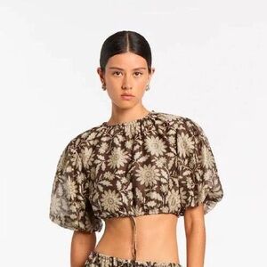 Sir. Floral Puff Sleeve Crop Top